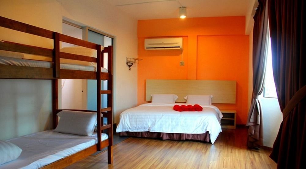Oyo 1158 906 Airport Hotell Malacca Eksteriør bilde