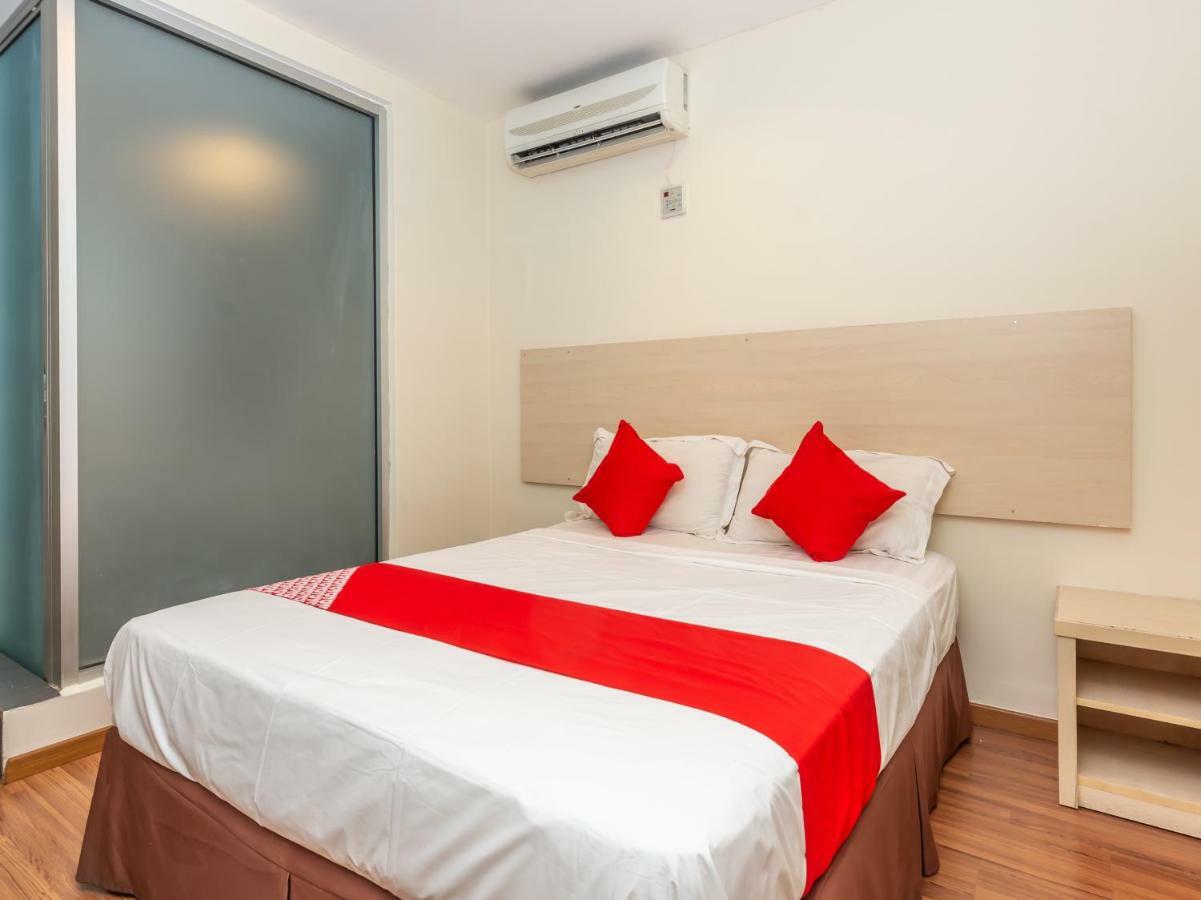 Oyo 1158 906 Airport Hotell Malacca Eksteriør bilde
