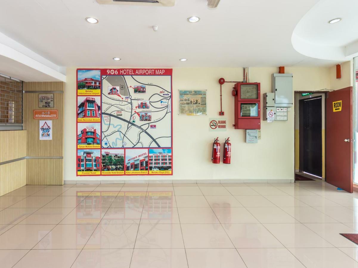 Oyo 1158 906 Airport Hotell Malacca Eksteriør bilde