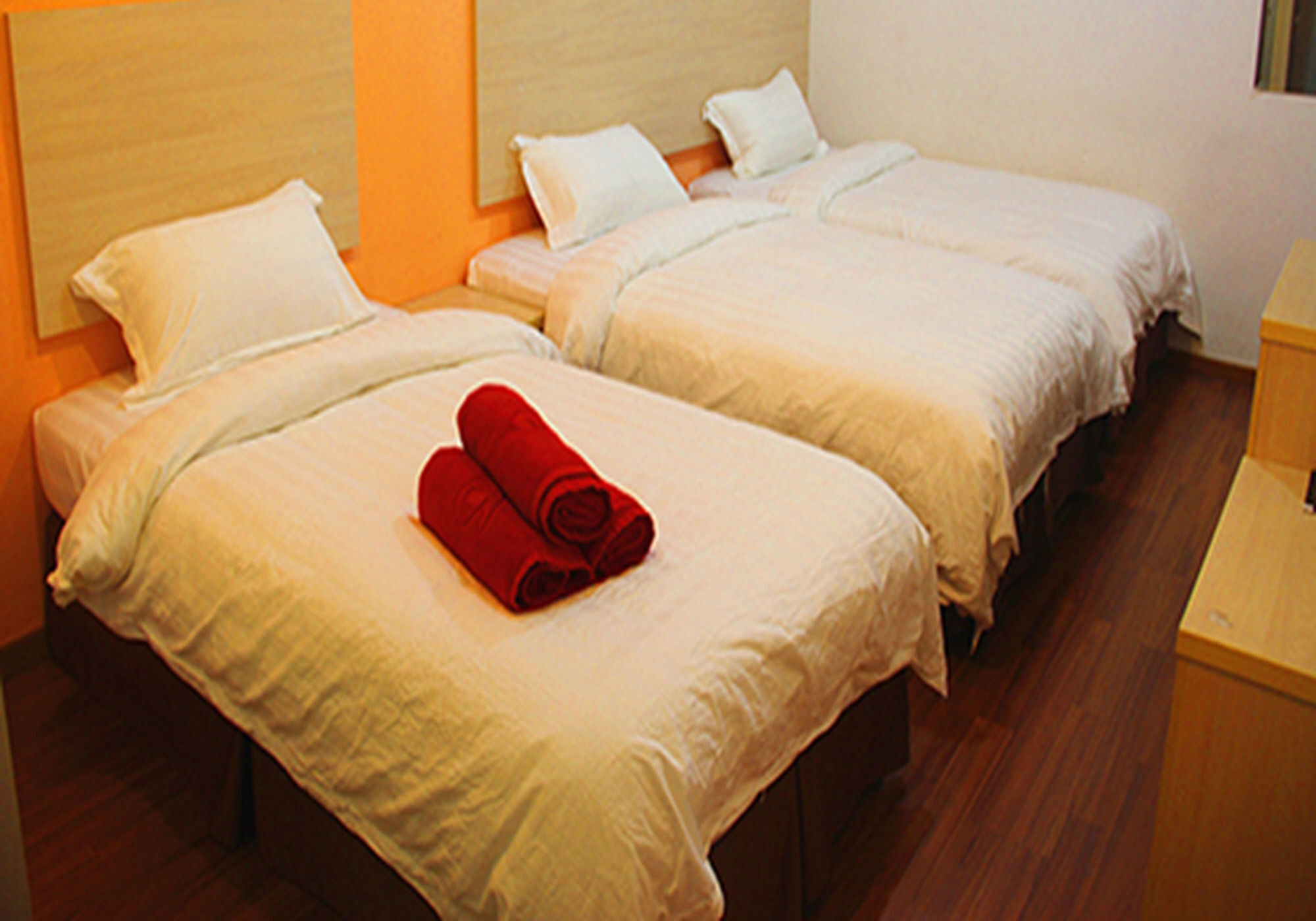 Oyo 1158 906 Airport Hotell Malacca Eksteriør bilde